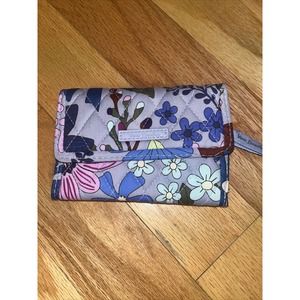 NWT Vera Bradley RFID Euro Wallet - Bengal Lily Pattern